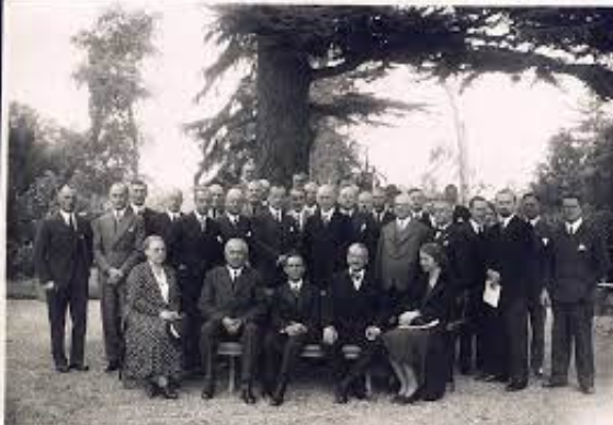 Hitler withdraws from Geneva Disarmament Conference