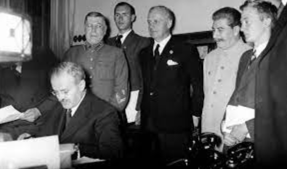 Hitler and Stalin sign Non-Aggression Pact
