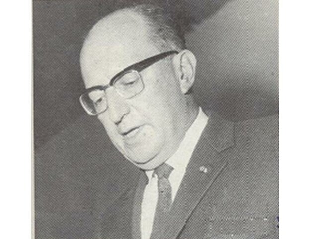 MANUEL CARVAJAL