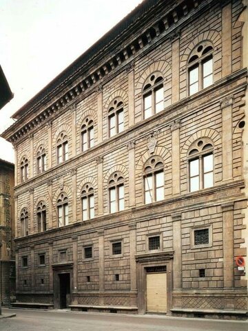 PALAZZO RUCELLAI