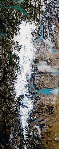 Conflicto: Litigio del campo de hielo patagónico meridional, ubicado entre el monte Fitz Roy y el cerro Daudet (Argentina y Chile)