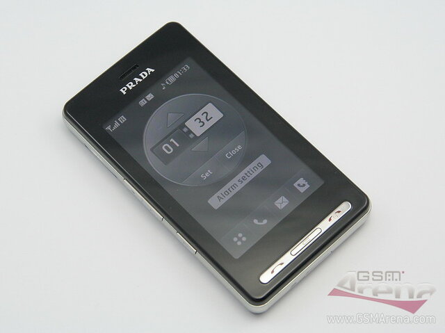 LG KE850 (LG Prada)