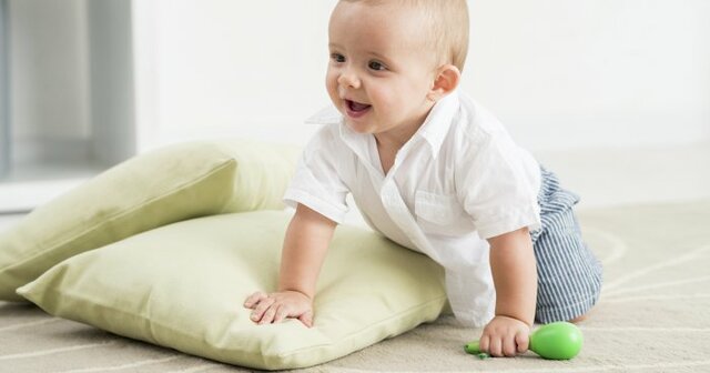 Első szókezdemények 10-12 hónapos kor