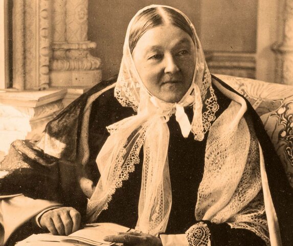 FLORENCE NIGHTINGALE