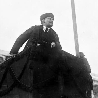 Timeline: etapas de la lucha por el poder en Rusia post Lenin