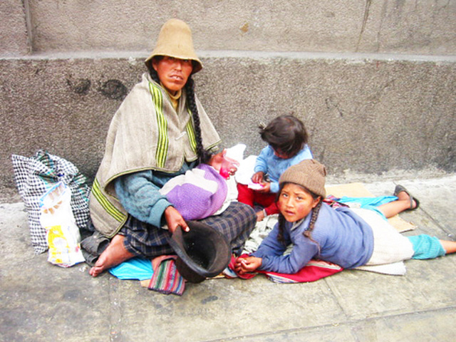 Entorno Social:se produce tras quebrar la idea de la igualdad social, demostrando que los trabajadores vivían en una situación inferior y deprimida