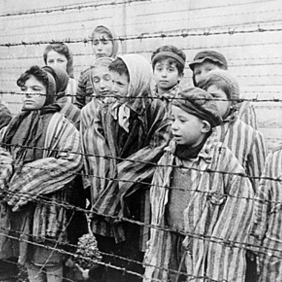 Timeline: L’HOLOCAUST