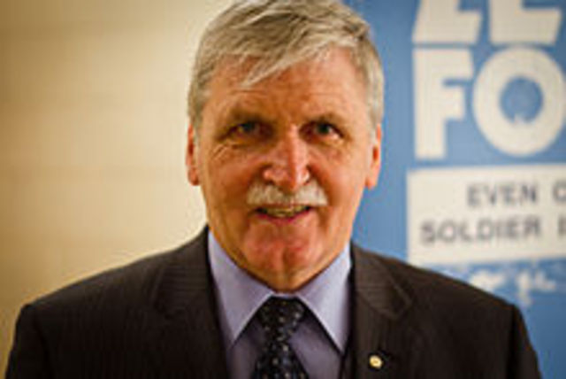 Romeo Dallaire goes into Rwanda