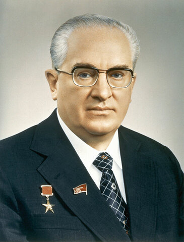 Yuri Andrópov (1982-1984): URSS