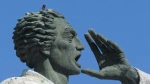 Fray Antonio Montesinos da su sermon en contra del maltrato a los indios.