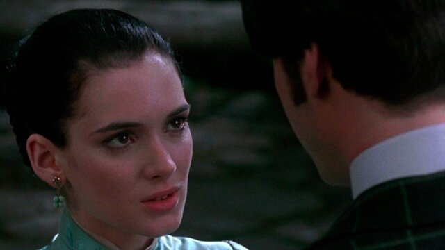 Jonathan and Mina get married