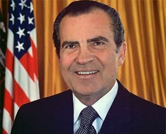 RICHARD NIXOM (República)