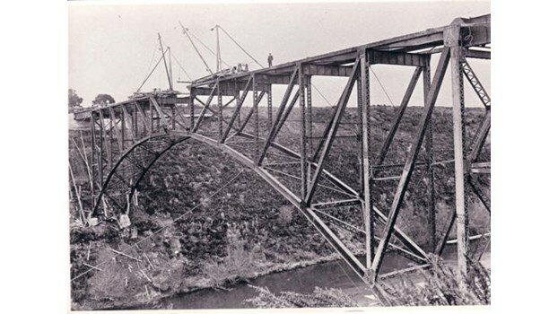 Victoria bridge got built.