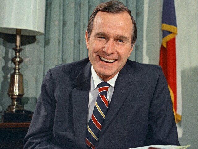 GORGE H. W. BUSH (República)