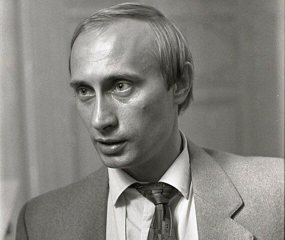 VLADÍMIR PUTIN (Russia unida)