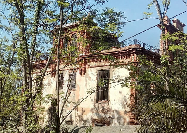 Febrero 1929: Trotsky es deportado.