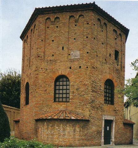 Battistero Neoniano