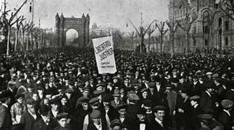 Triple crisis. Huelga general. Juntas militares. Asamblea parlamentaria