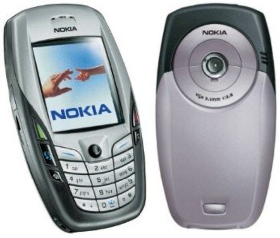 MOVIL A COLOR Y CON CAMARA