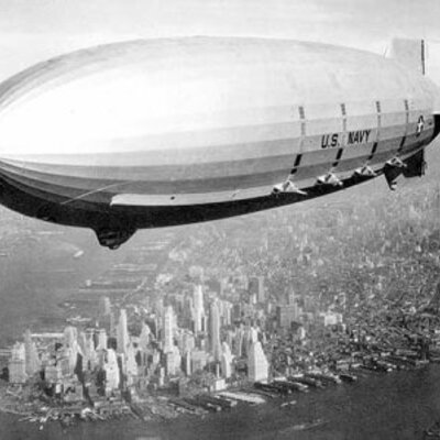 Timeline: EL DIRIGIBLE