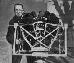 Frederick Brooks crea Grope II