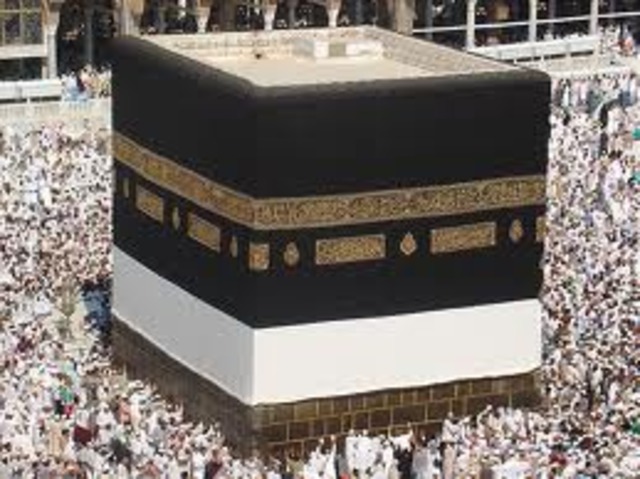 Makkah surrenders to Muhammed. A.D.