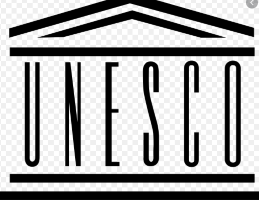 España entra en la UNESCO.