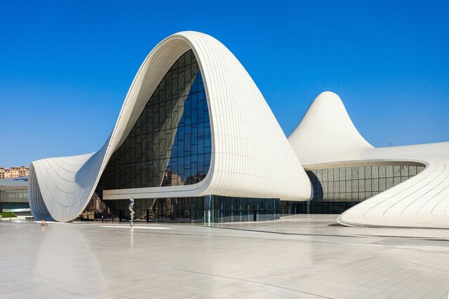 Zaha Hadid (Centro Heydar Aliyev)
