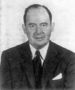 John von Neumann(1903-1957)