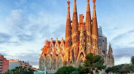 Timeline: La Sagrada Familia