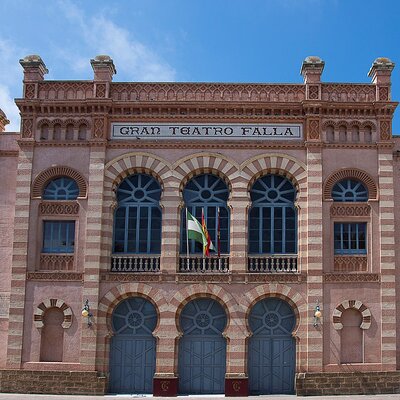 Timeline: Falla Grand theater