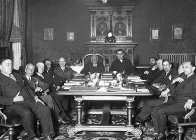 Constitución del Gobierno Presidido Provisional por Alcalá Zamora