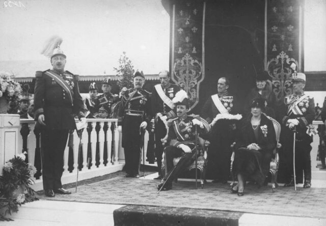 Dimisión de Primo de Rivera.