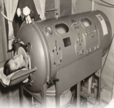 Se introduce el Primer Pulmón de Acero