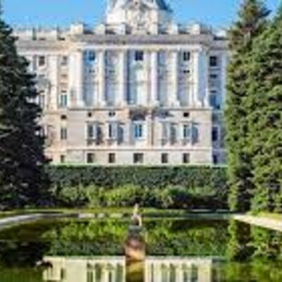 Timeline: El palacio real