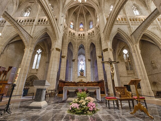 Interior de Catedral de Santa María