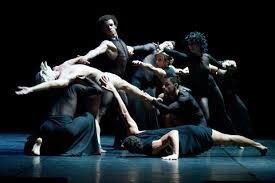 DANÇA CONTEMPORÂNEA