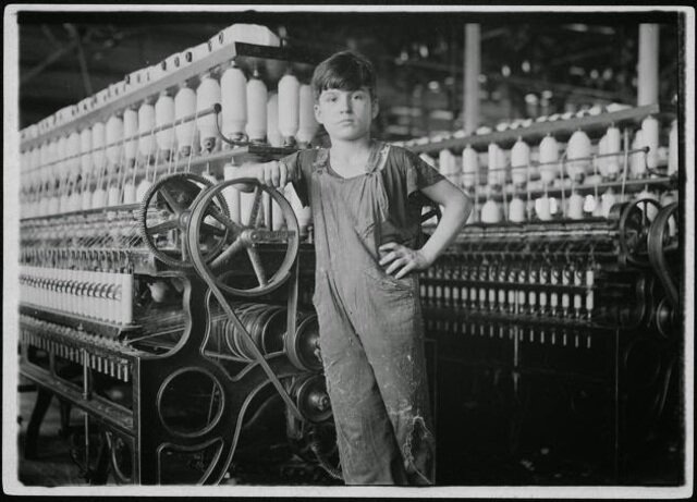 Primer intento de regulación