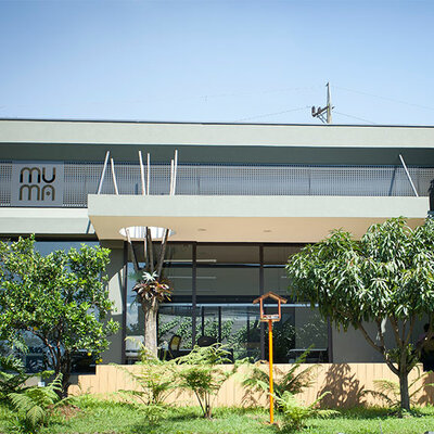 Timeline: Historia de MUMA