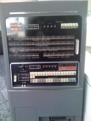 Creation of the IBM 701
