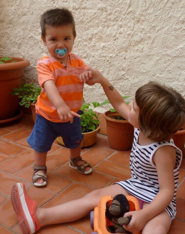 Comença a caminar el meu germà