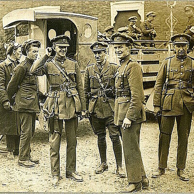 Timeline: Gerra arteko mundua