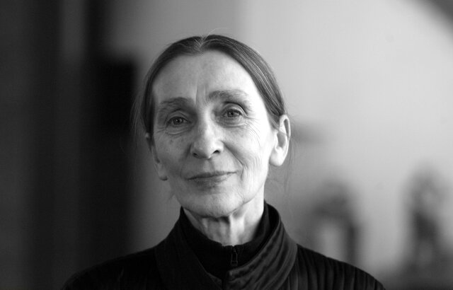 PINA BAUSCH- DANÇA TEATRO
