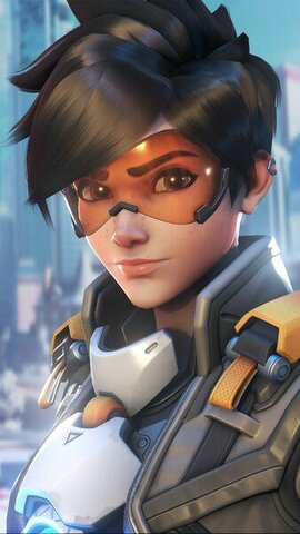 Naissance de Léna Oxton (Tracer)