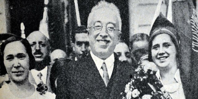 Destitución de Alcalá Zamora sustituido  por Azaña