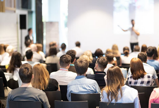 La red iberoamericana , el PP y Pawelski