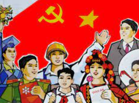 the usa responds to communism in vietnam