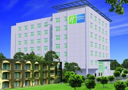 Holiday Inn abre su primer hotel