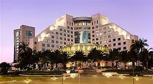 Howard Jonhson en la Industria Hotelera