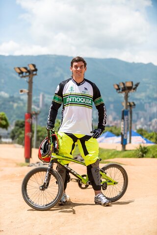 Carlos Mario Oquendo